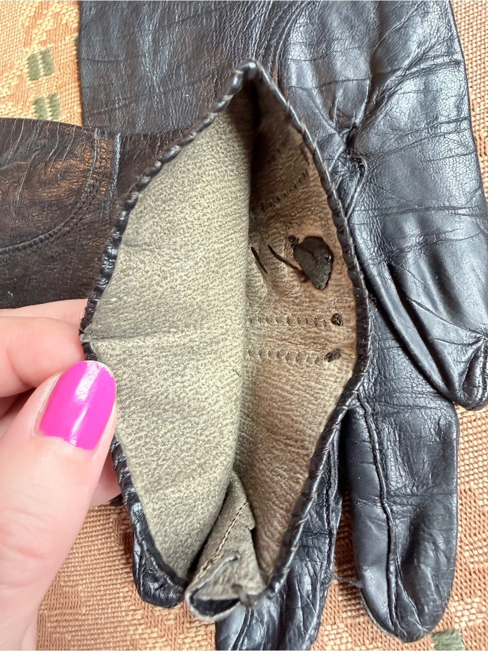 Vintage Black Unlined Leather Gauntlet Gloves | Braided Detail | Women’s